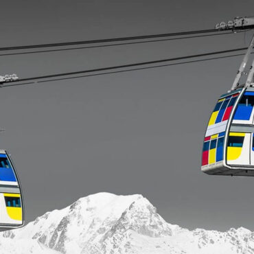 Un restaurant sur un téléphérique : dîner suspendu au-dessus des Alpes