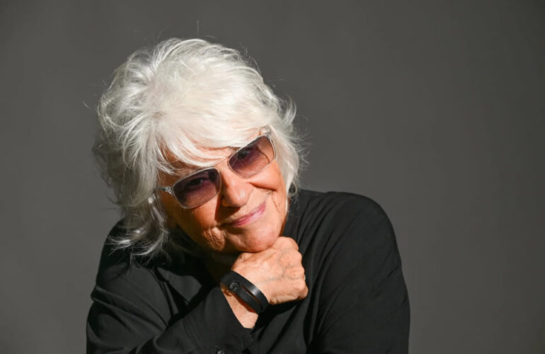 CATHERINE LARA