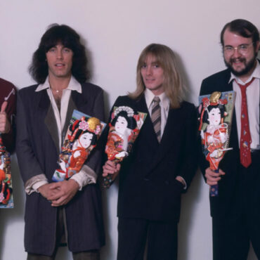 CHEAP TRICK