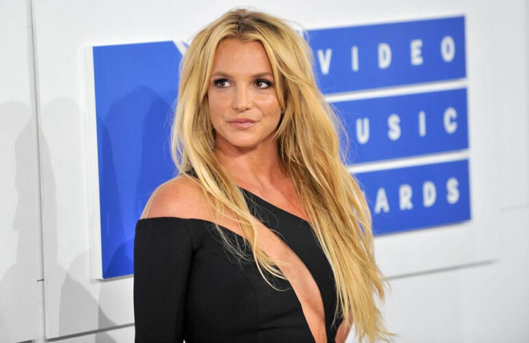 BRITNEY SPEARS